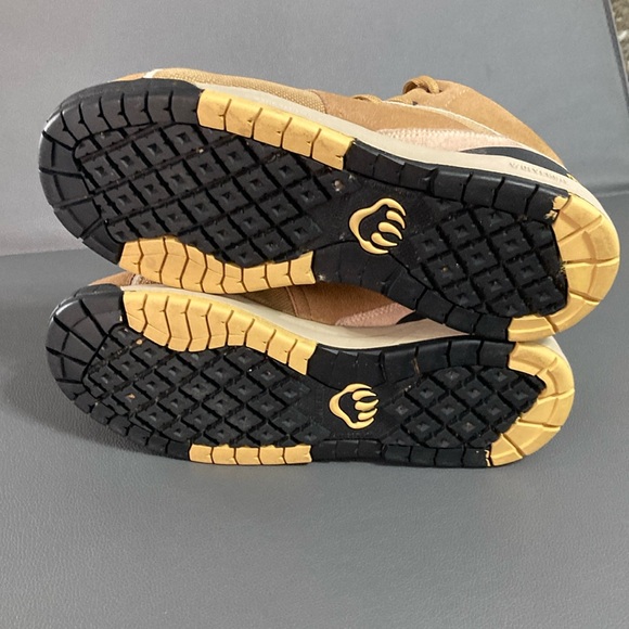 Wolverine Camel High-Top shoe with composite toe- womens 7.5 - Picture 7 of 7